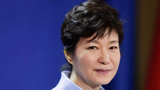 樸槿惠被判最新刑期揭曉，科技新品引領智能生活新紀元